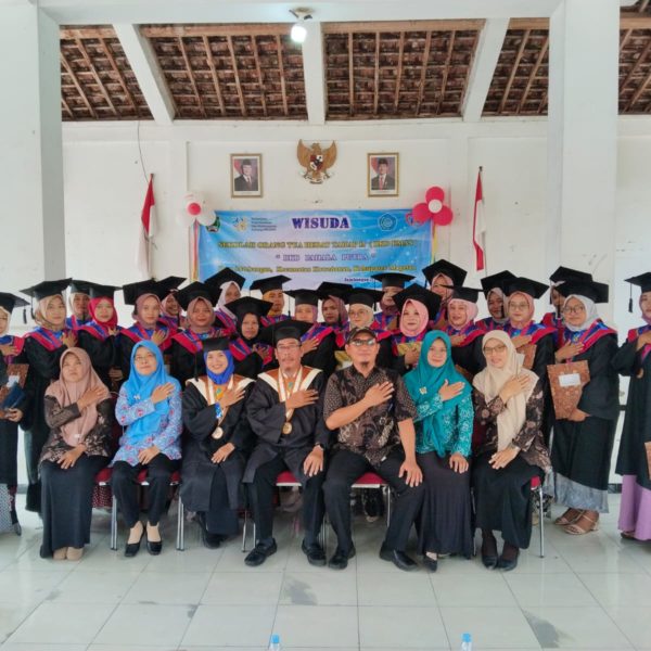 Wisuda Sekolah Orang Tua Hebat (SOTH) Tahap 2 Desa Jambangan Tahun 2025
